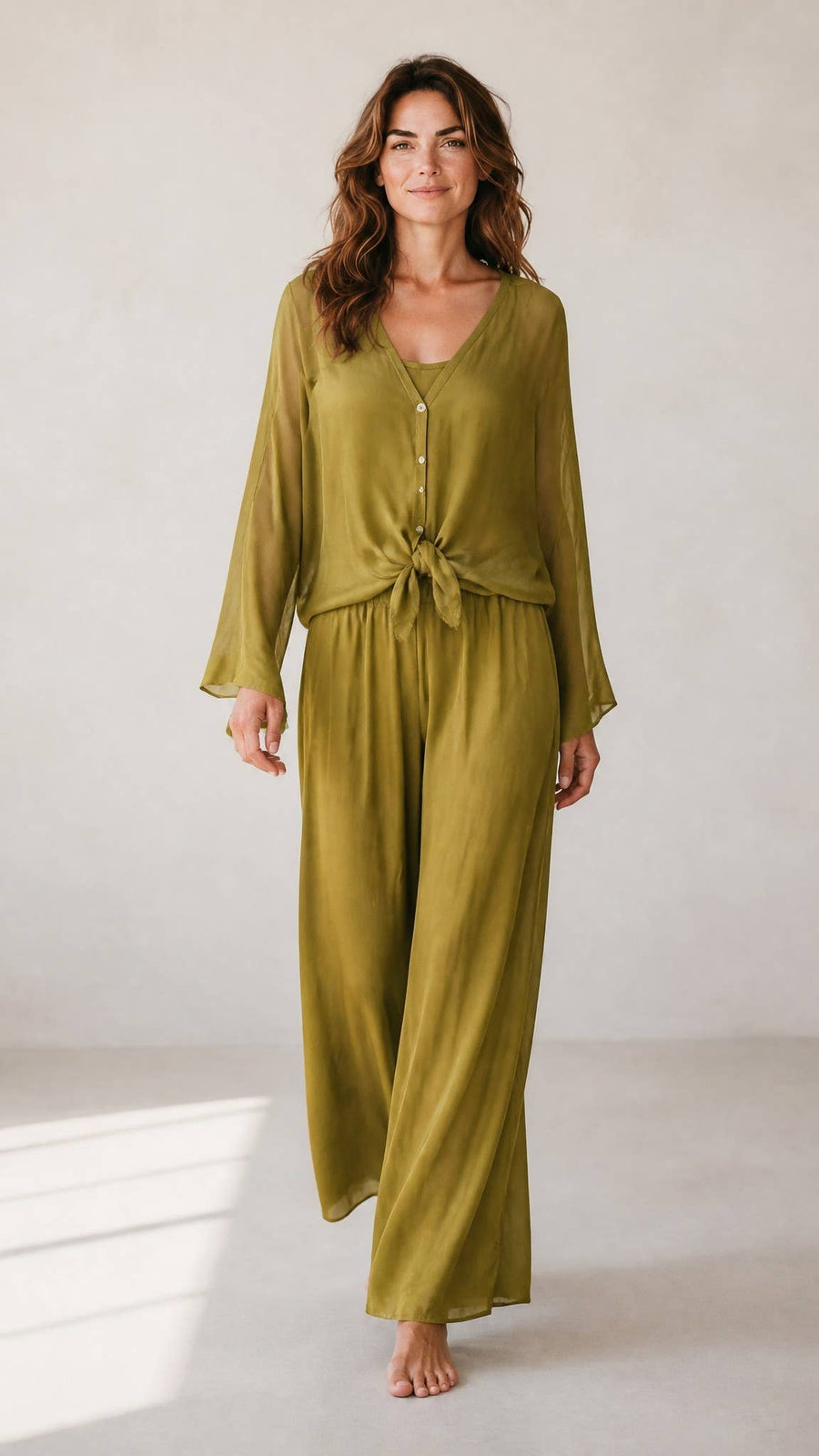 Thin Waistband Silk Trouser