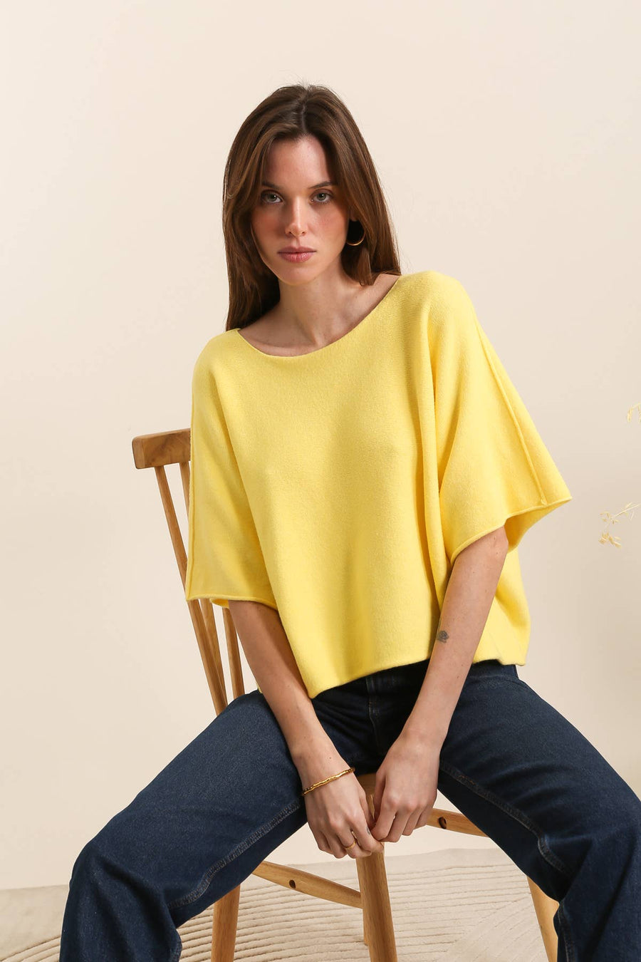 AH 2201 - Poncho Sweater