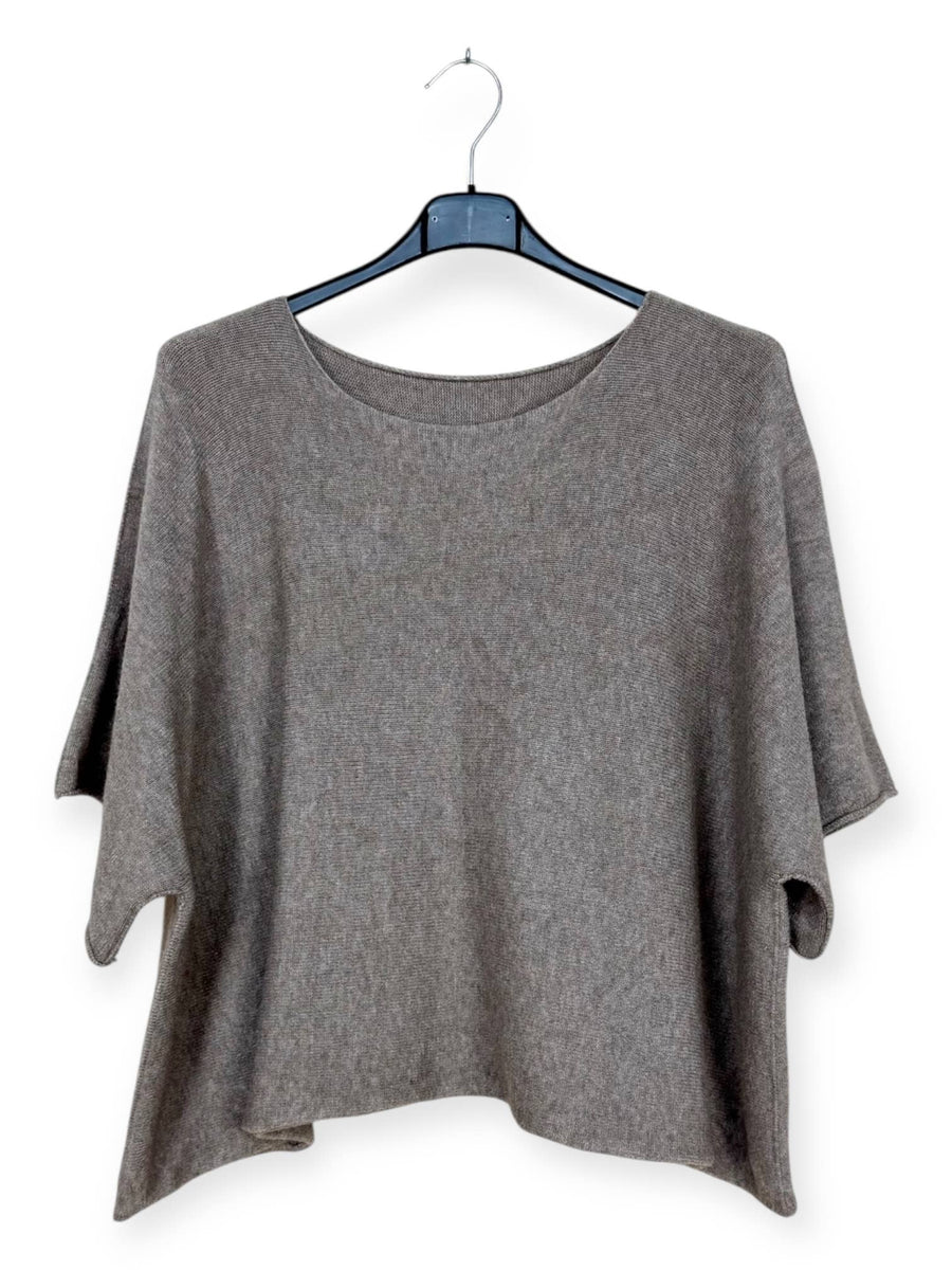 AH 2201 - Poncho Sweater