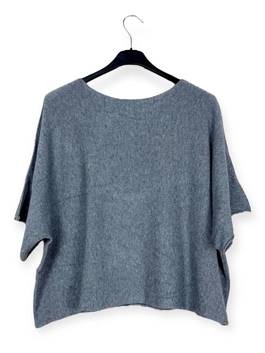 AH 2201 - Poncho Sweater