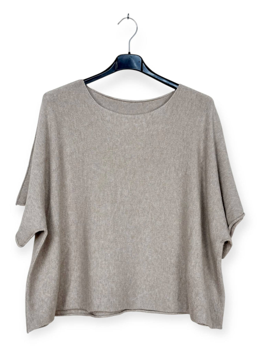 AH 2201 - Poncho Sweater
