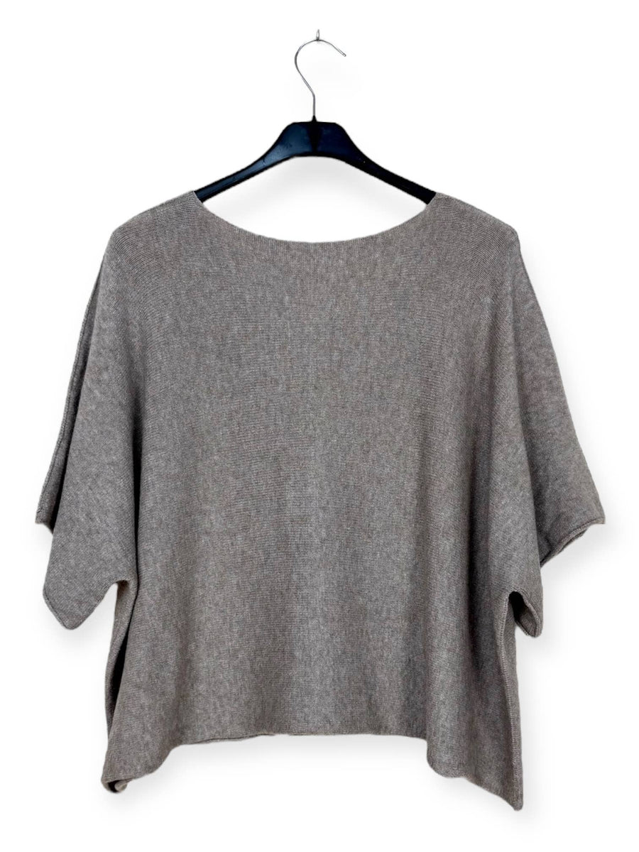 AH 2201 - Poncho Sweater